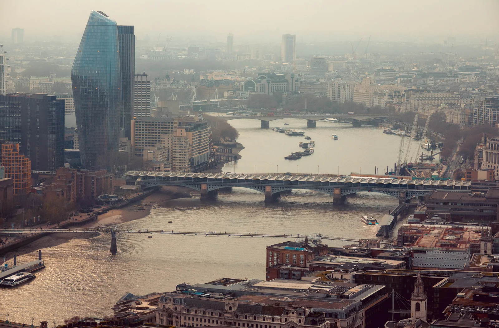 London and Dubai Are Competing for Different Versions of the Future